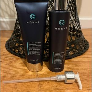 Monat Advanced Hydrating Shampoo and Conditioner